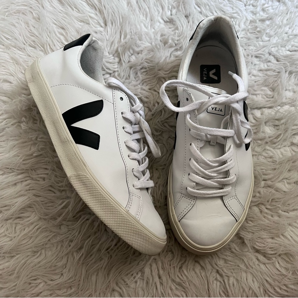 Veja Esplar Sneakers